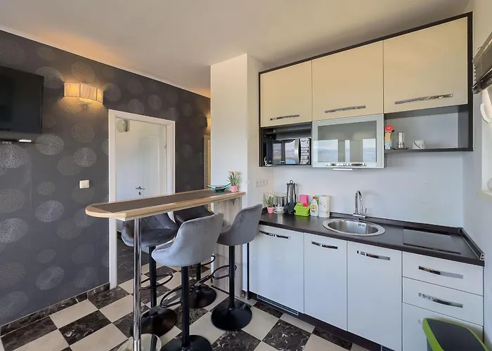 Appartement Angelika Nin